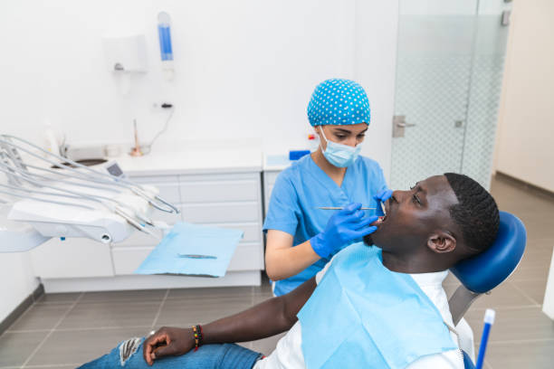 Best Dentist for Tooth Abscess  in Woodcrest, CA